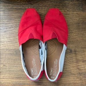 Red Canvas Classic Toms Shoes